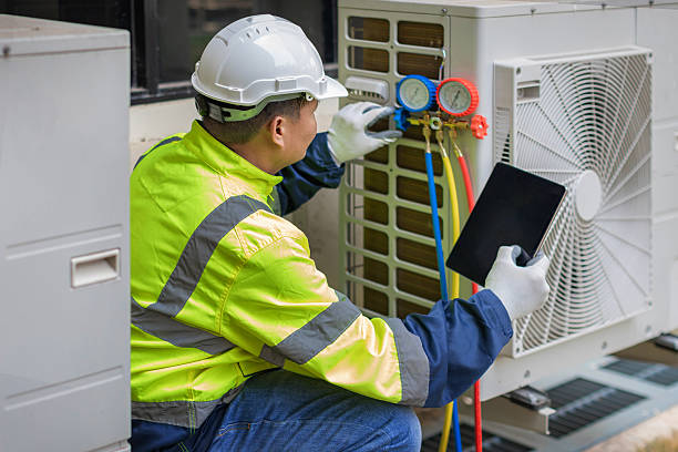 Professional Hvac technician working in Hingham, MA